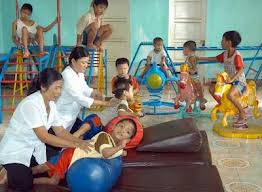 ອາເມລິກາ ໜູນຊ່ວຍ 9 ລ້ານ USD ເພື່ອຊ່ວຍເຫຼືອຄົນພິການຫວຽດນາມ ເຊື່ອມໂຍງຢ່າງຮອບດ້ານ